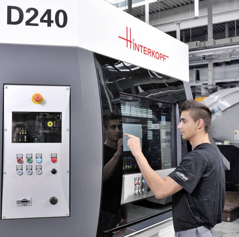 20151123 Hinterkopd240b